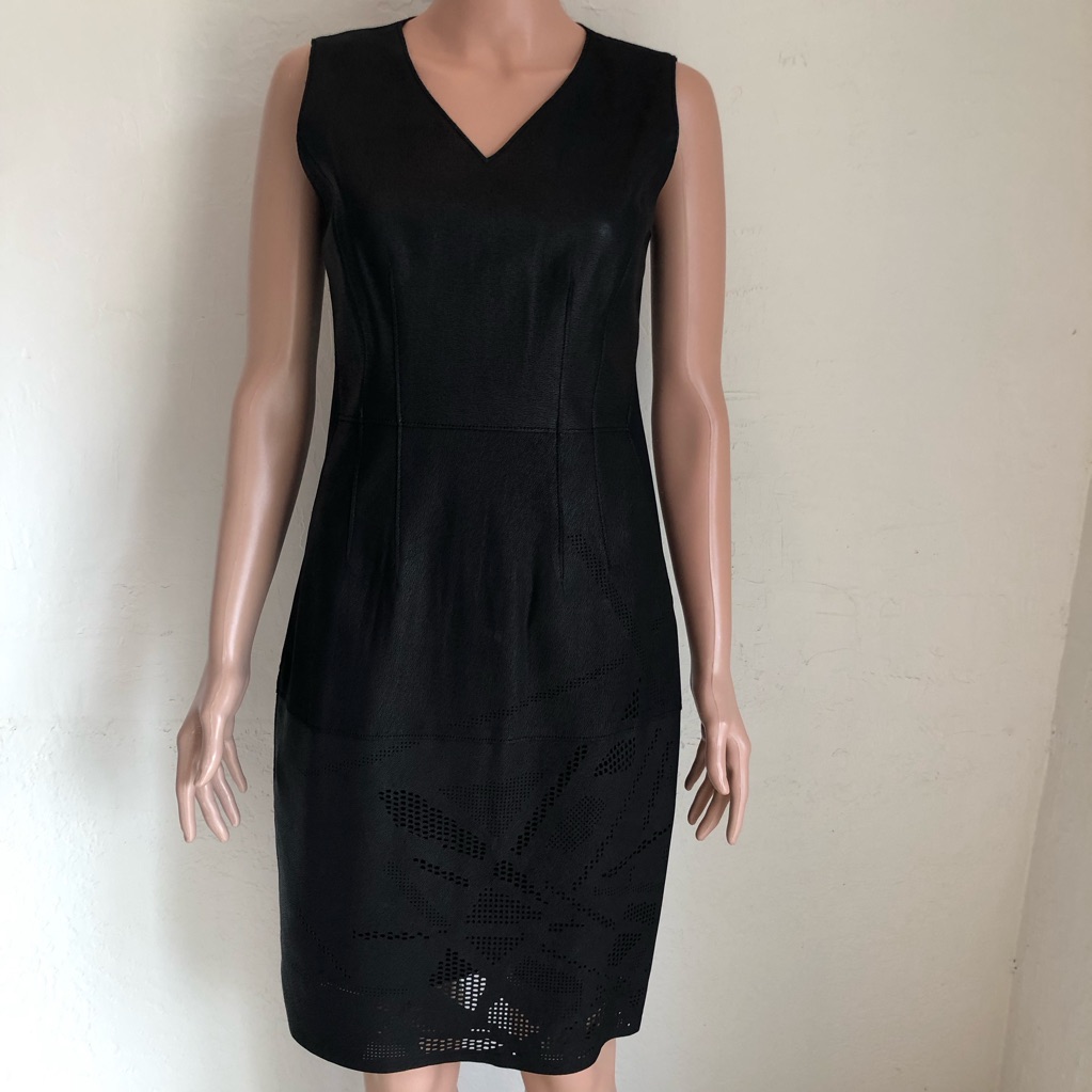 Elie Tahari Black Lamb Leather Cocktail Dress Women’s Size 4 V-Neck Sheer Bottom